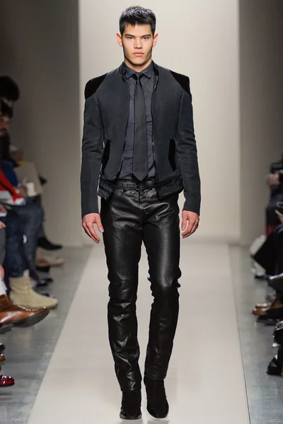 Look 36